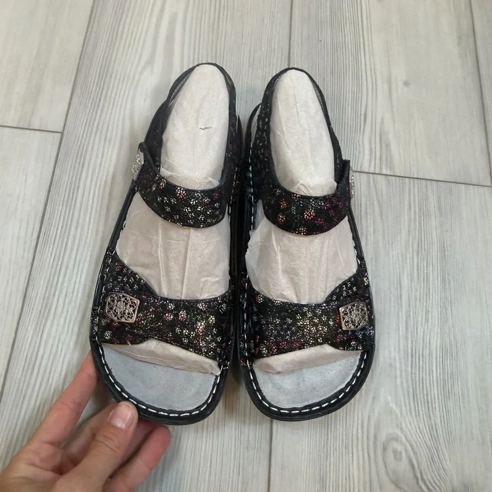 NEW Alegria Vienna Lush Floral Leather Sandals Black Multi 36 US 6-6.5 VIE-940